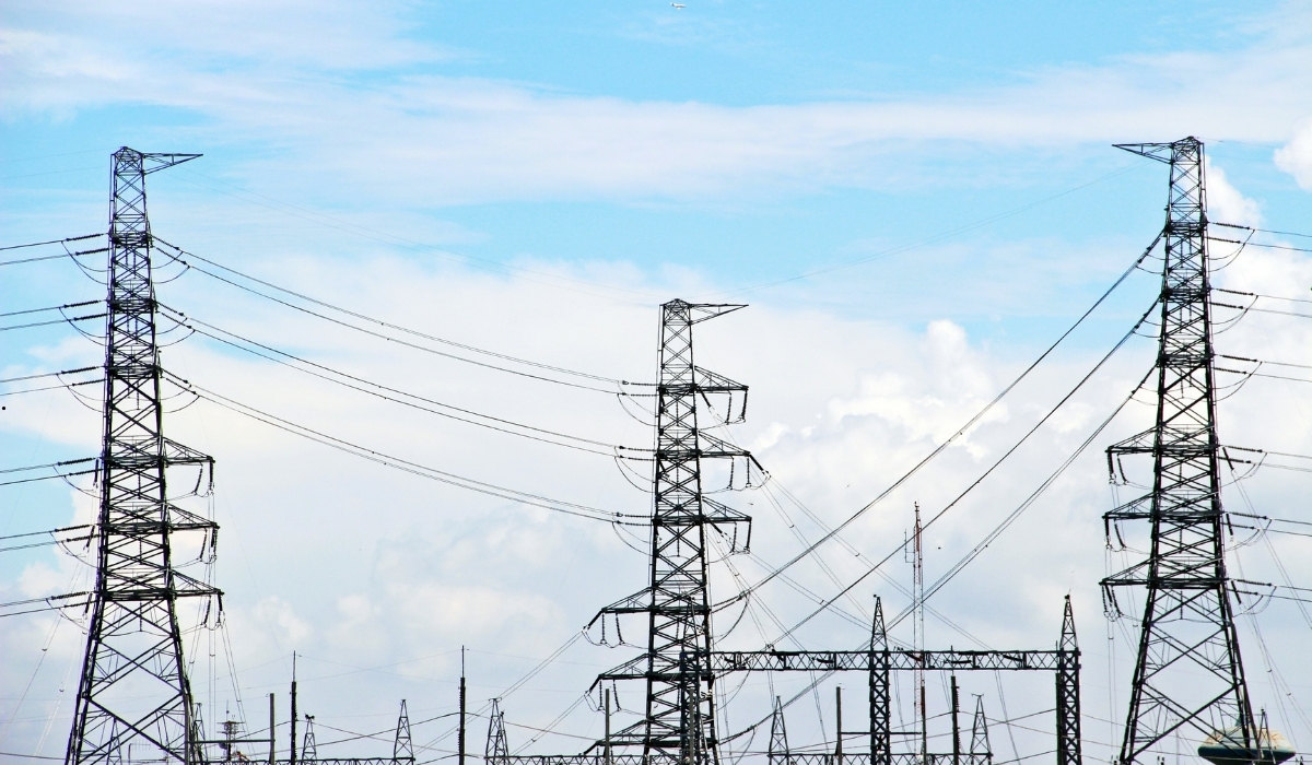 Introduction to Aginode Telecom Infrastructure Aginode telecom infrastructure components including patch frames, trunking systems, and Cat.7 cables for high-performance networks